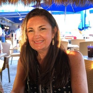 Meet your Posher, Sherry